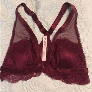 Burgundy lace bralette size M never worn